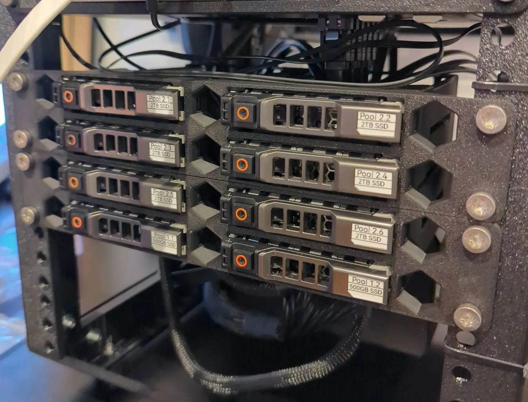 PC-rack mit 3D gedrucktes gehäuse